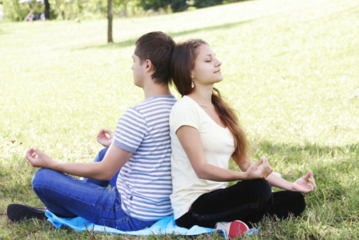 couple meditating for new website - Five Benefits of Mindfulness